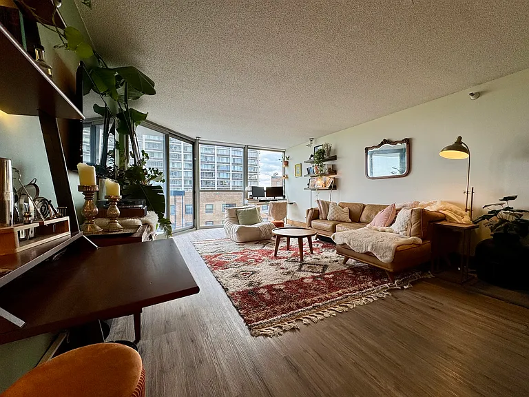1660 N Prospect Ave #908 — Photo 10