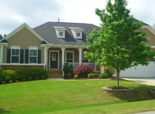 237 Hilliard Forest Dr, Cary, NC 27519