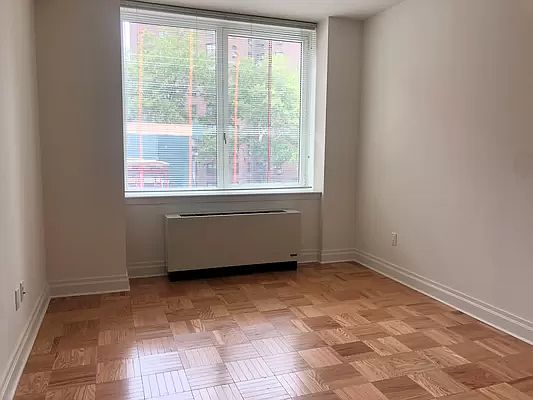 5th image of 1510 Lexington Ave APT 3S