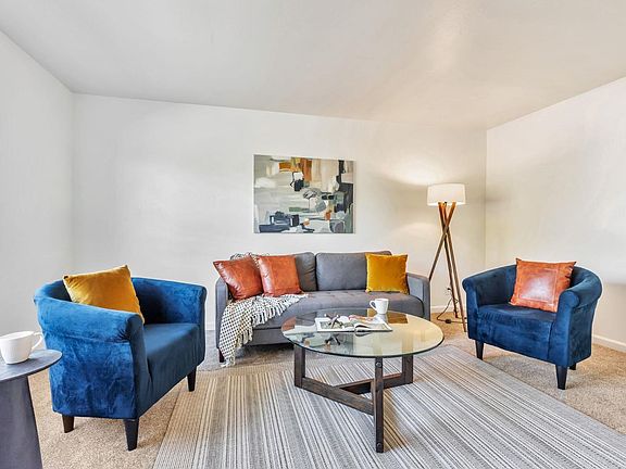 4th image of 2127 Mission Boulevard