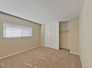 2-16056 Malaga Ave, Fontana, CA 92336