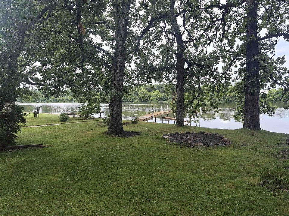 1st image of 19 E Auburn Dr