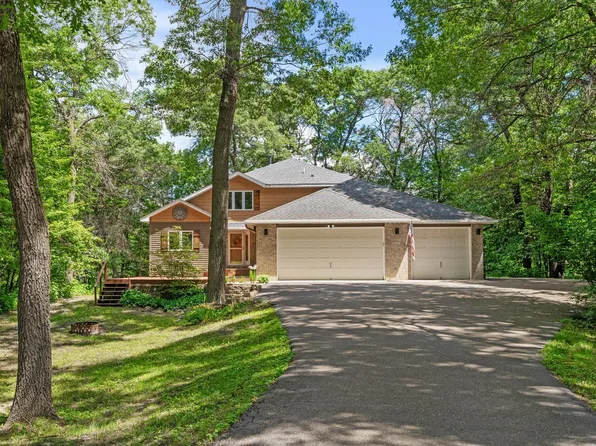 16623 5th St NE, Ham Lake, MN 55304