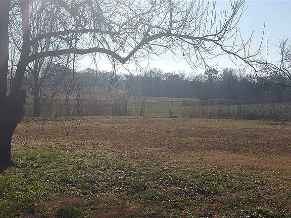4th image of 200 Jo Cir