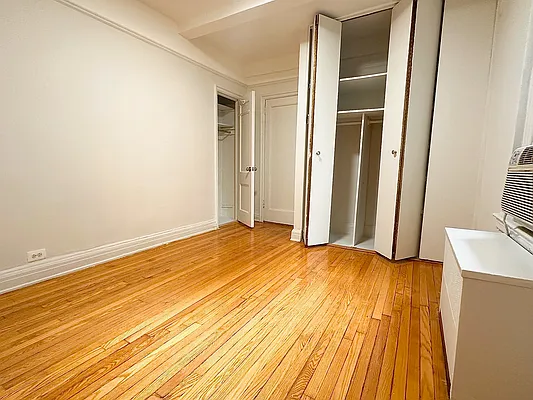 Rented by Compass | media 16