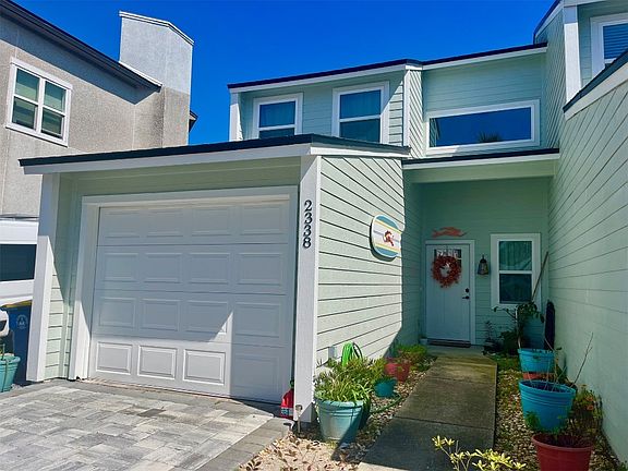 3rd image of 2338A 1st Ave
