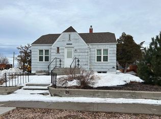 505 S Elm St, Lusk, WY 82225