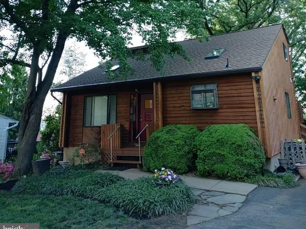 1189 Highview Dr, Annapolis, MD 21409