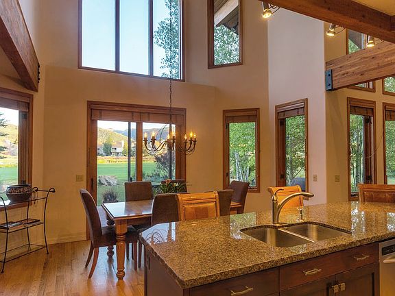 4th image of 2885 Estates Cir