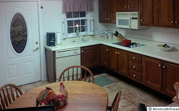 5th image of 507 Thornbury Court #B
