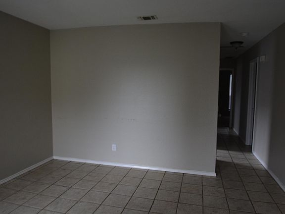 2nd image of 10261 Maverick Dr #10261