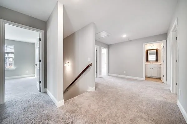 1398 Wentworth Dr — Photo 20