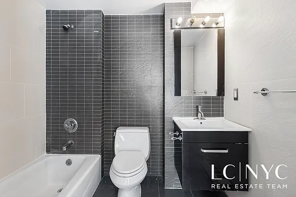 Rented by Keller Williams NYC | media 17