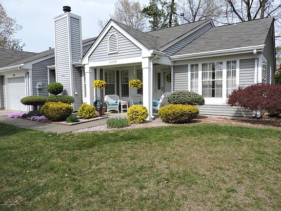 3rd image of 1058B Buckingham Dr