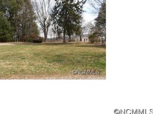 35 Summit Ave, Brevard, NC 28712