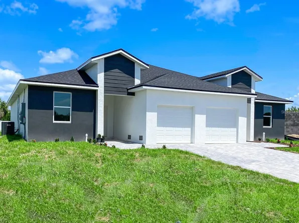 Amazing Rental With 3 Bedrooms And 2 Bathrooms