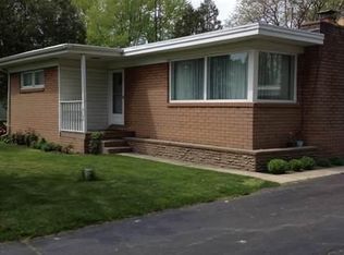 6106 Torrey Rd, Flint, MI 48507