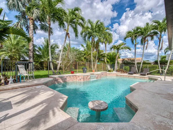 146 Miramar Avenue, Royal Palm Beach, FL 33411