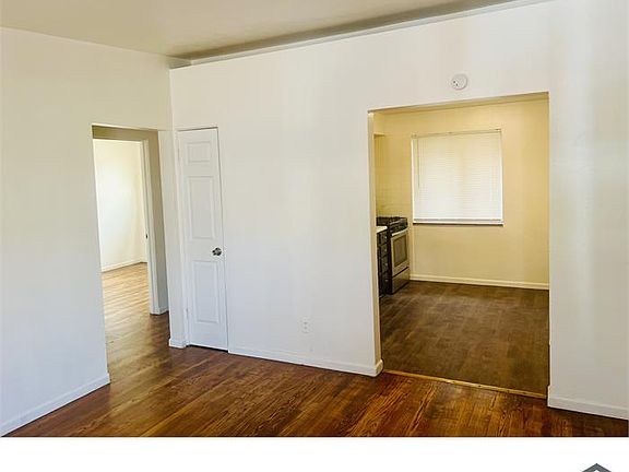 3rd image of 8717 Natural Bridge Rd #1