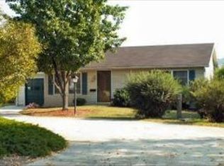 130 Juniper Ct, Pine Grove, PA 17963