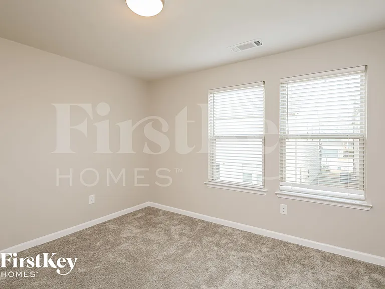 2476 Morgan Spring Ln — Photo 16