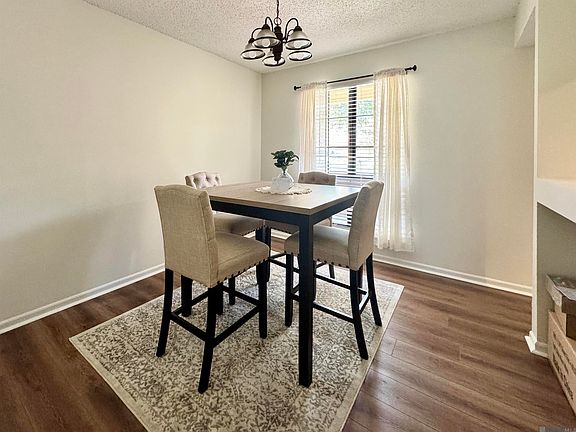 5th image of 1732 Manor Oak Dr