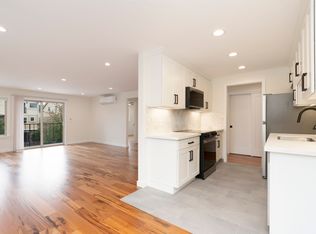 4509 Fremont Ave N APT 4, Seattle, WA 98103
