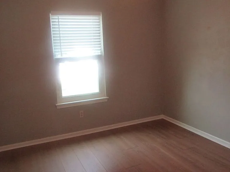 1884 Eunice Ct — Photo 22
