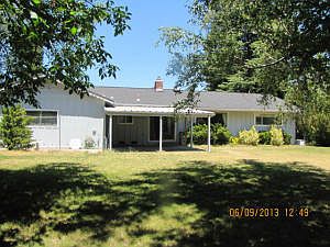 3rd image of 21773 Berkeley Dr