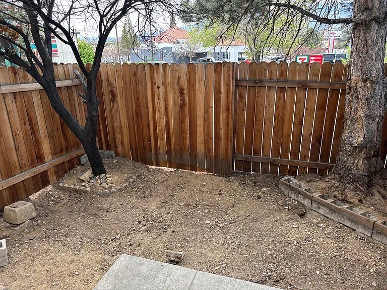 4985 W 7th St #13 — Photo 11