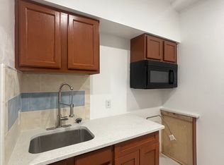 48 1/2 3rd St FLOOR 2, Newark, NJ 07107
