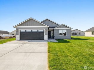 1138 8th Ave NE, Ephrata, WA 98823