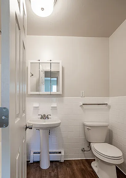 Sweetbriar Apartments — Photo 12