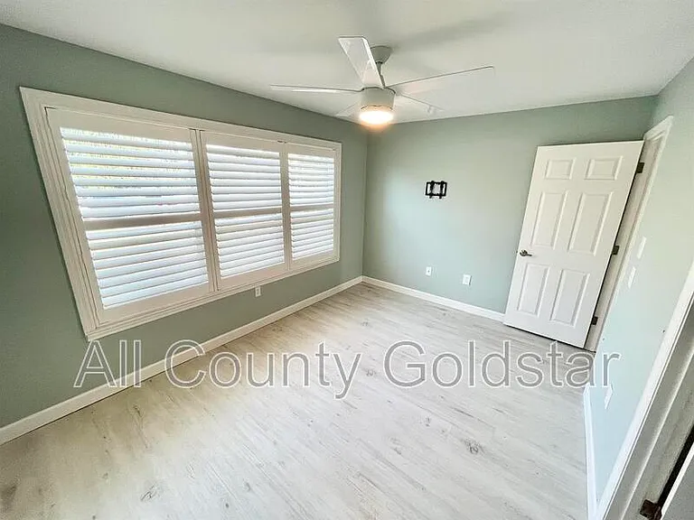 4410 Warren Ave #104 — Photo 8