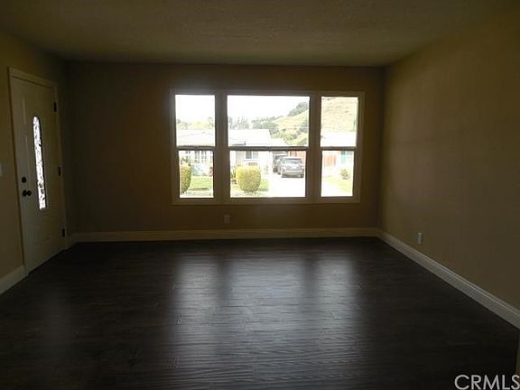 4th image of 826 Caballo Ave