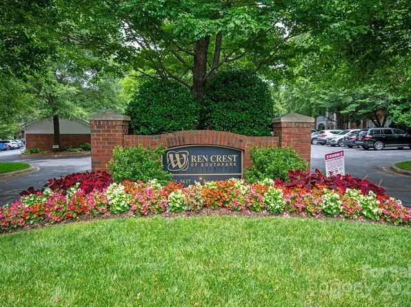 5601 Fairview Rd APT 11, Charlotte, NC 28209