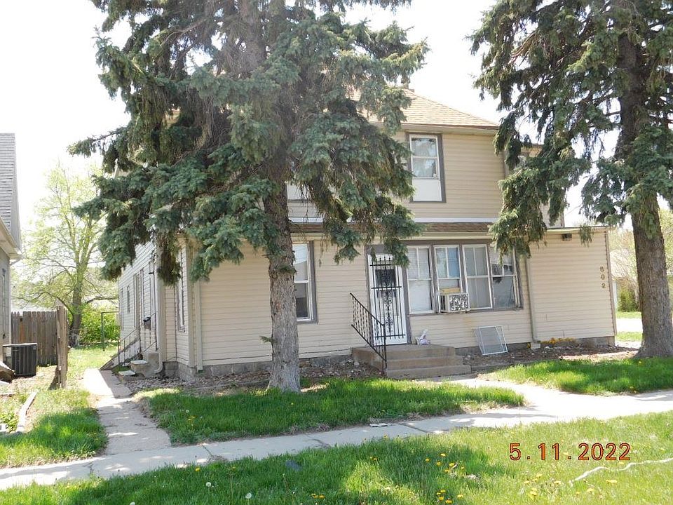 1st image of 802 E 6th St APT 2