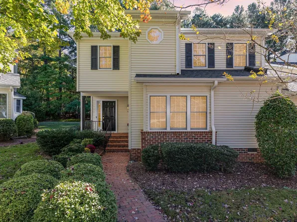 423 Wintercrest E, Pittsboro, NC 27312