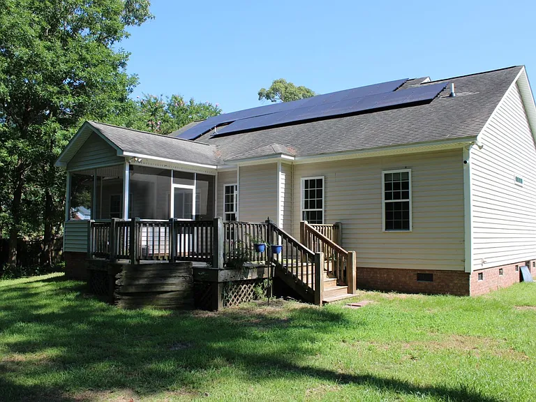 603 Salem Ct — Photo 3