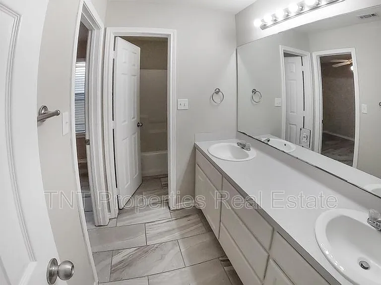 9871 Riskys Ranch Dr — Photo 6