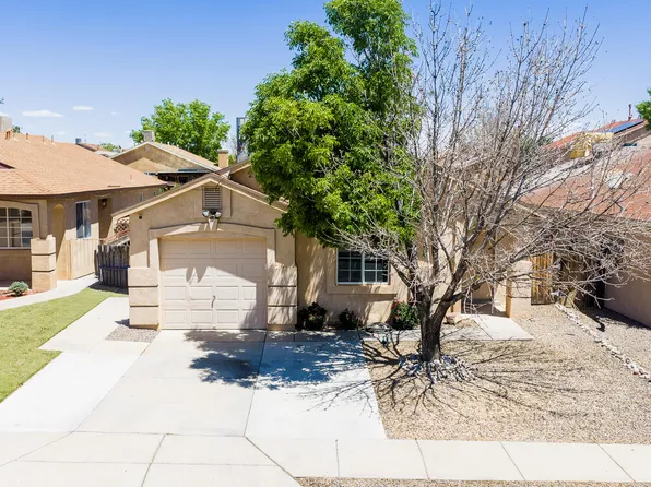 6009 Cyonus Ave NW, Albuquerque, NM 87114