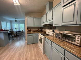724 Mill Creek Meadow Rd, Pottsboro, TX 75076