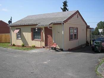 2nd image of 531 Whidby St
