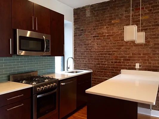 Rented by ELK Investors | media 15