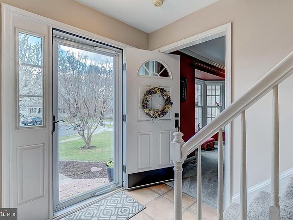 3rd image of 1204 Vance Ct