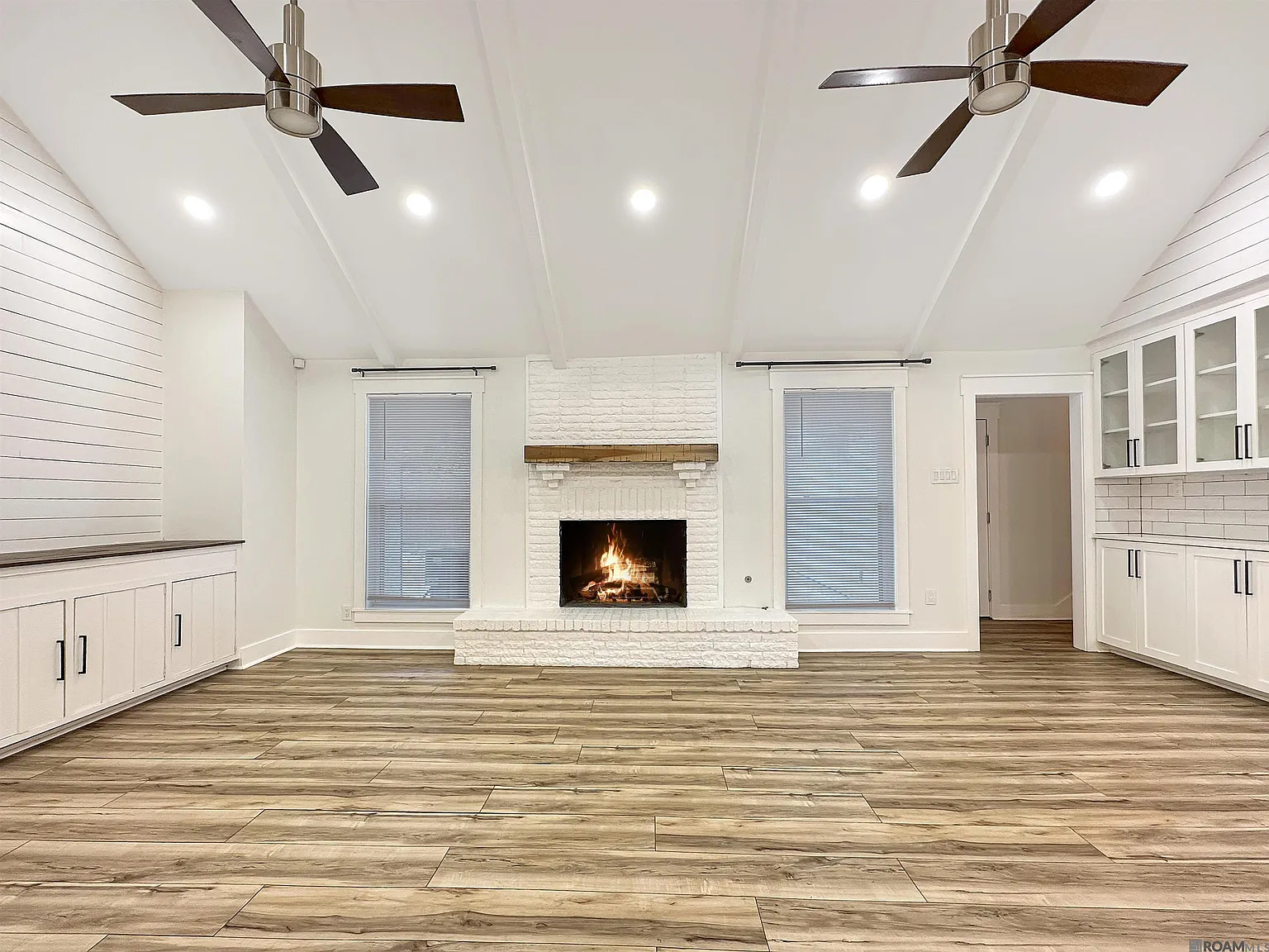 4 bed, 2511 sqft, $3,300 — Photo 4