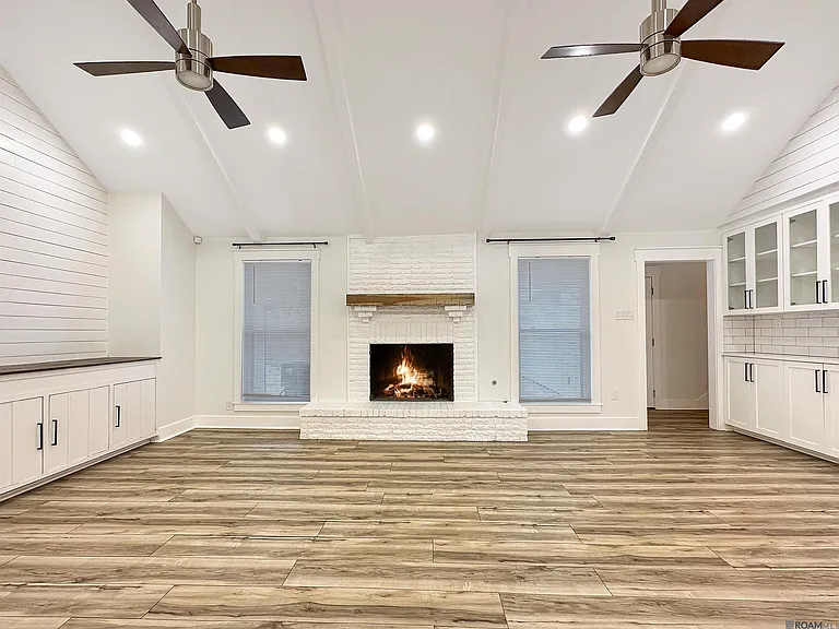 7323 Sheffield Ct — Photo 4