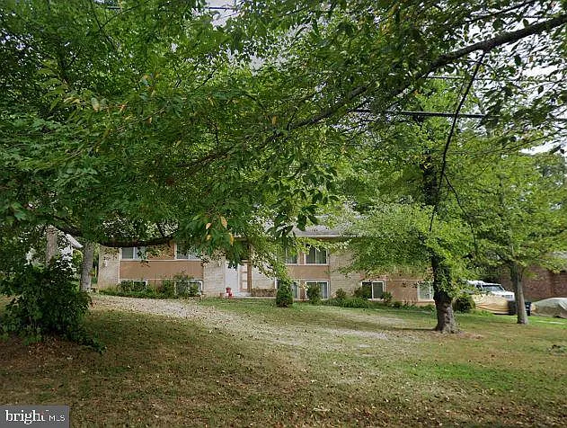 801 Swan Creek Rd photo 1