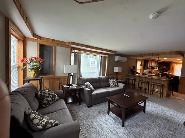 808 S Plain St, Ithaca, NY 14850