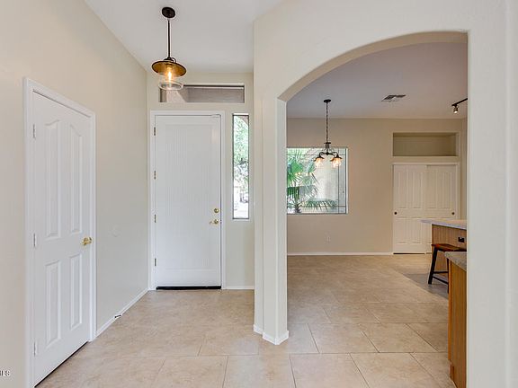 5th image of 9023 W Melinda Ln